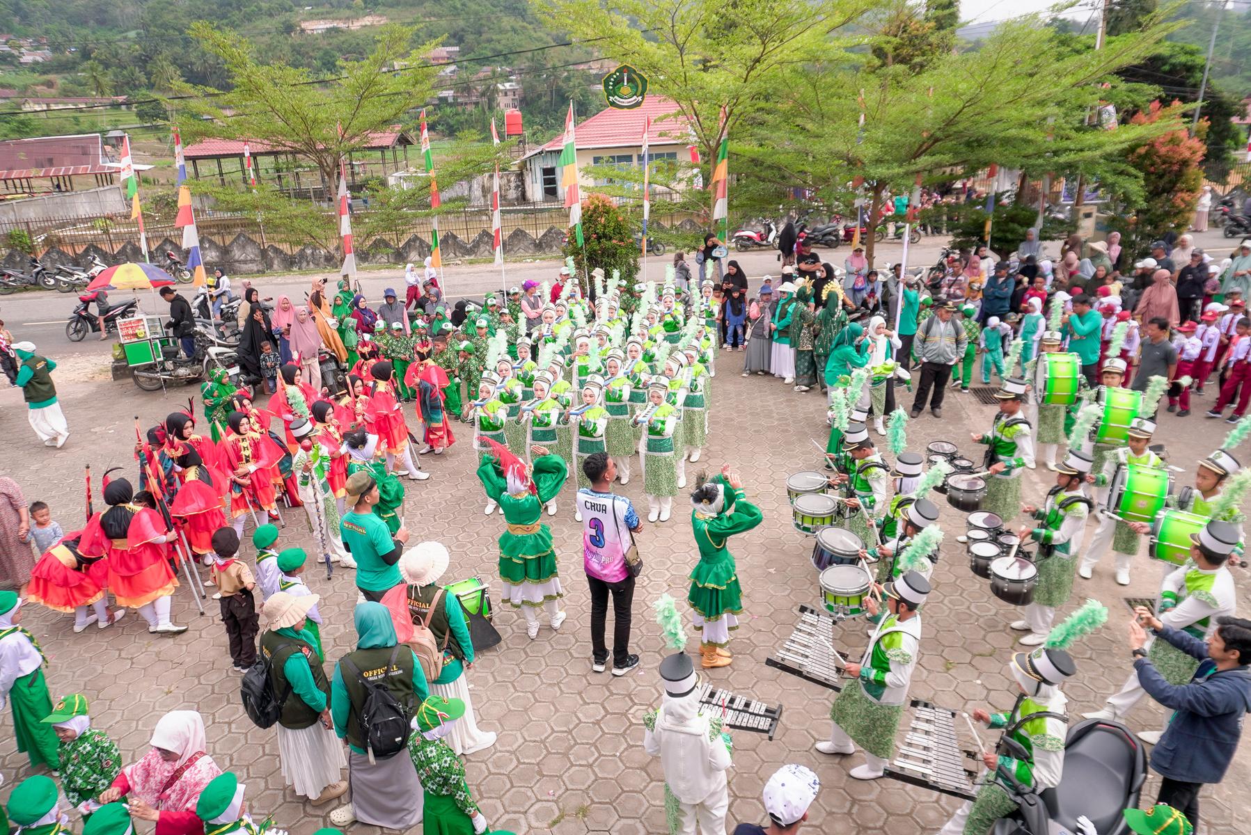 Parade Pembukaan Kec. Alla