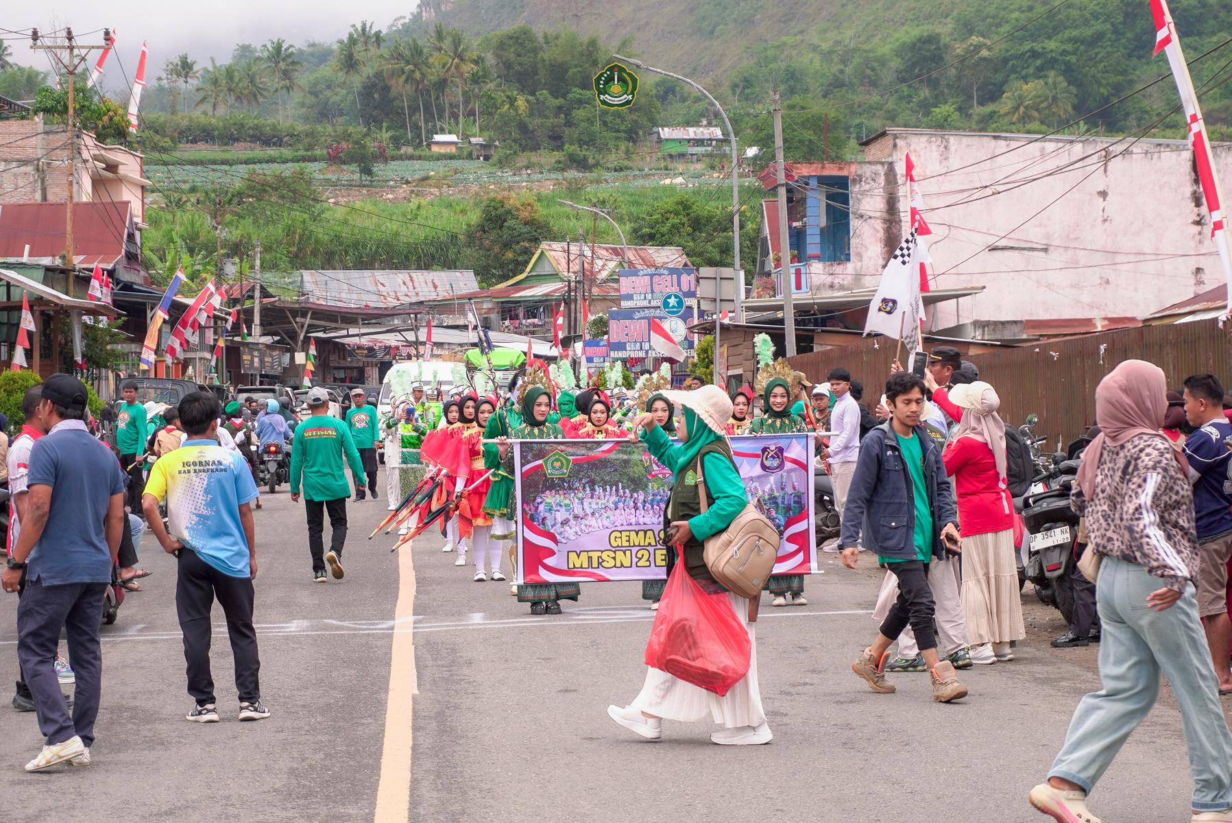Parade Pembukaan Kec. Alla
